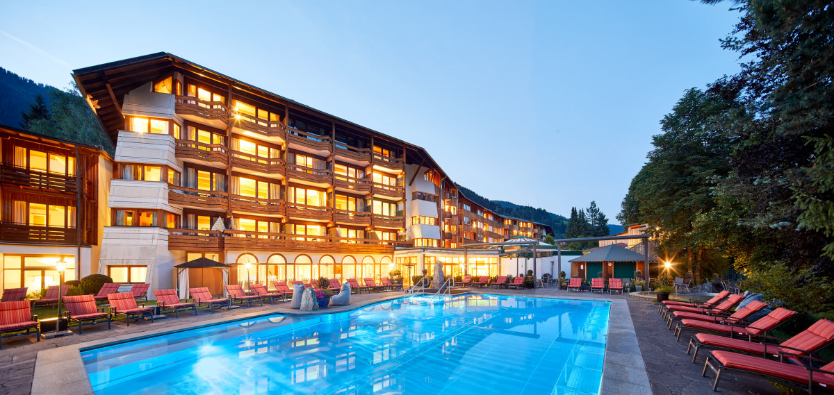 Das Hotel Die Post in Bad Kleinkirchheim Außenansicht Hotel Die Post