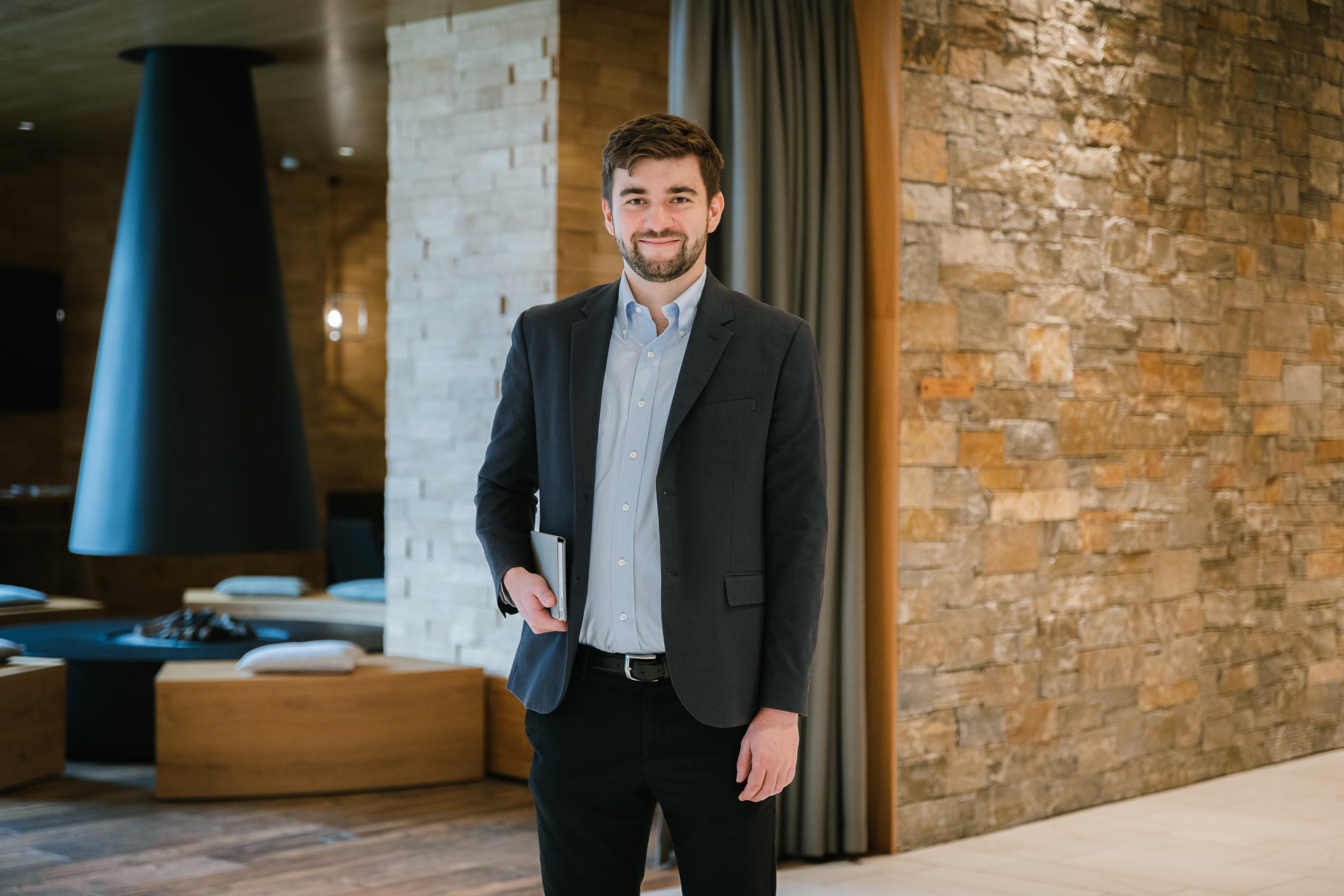 Foto eines dualen Studenten im Tauern Spa