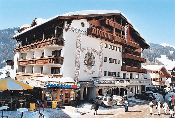 Posthotel & Lifehotel