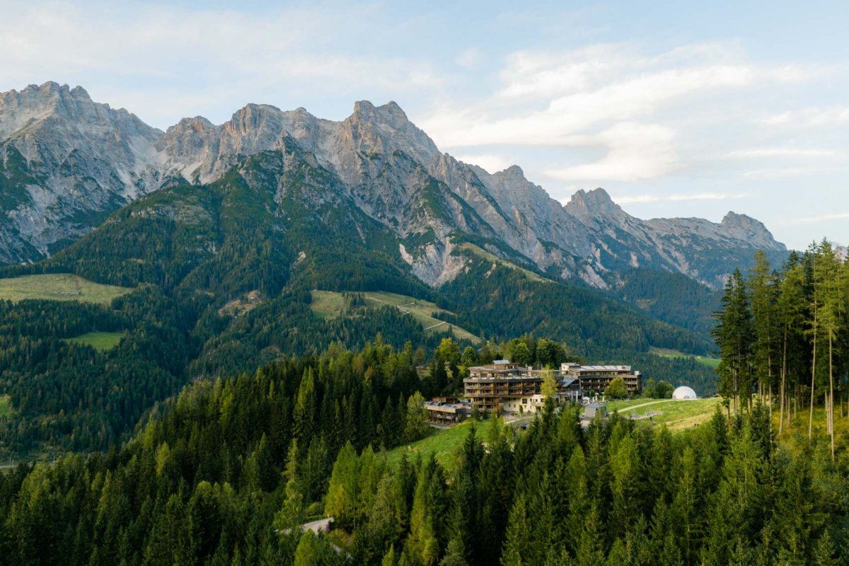 Almhotel Forsthofalm