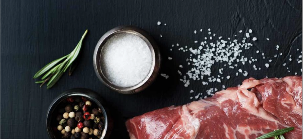 Stani's Kulinarium Foto von Fleisch und Kräutern
