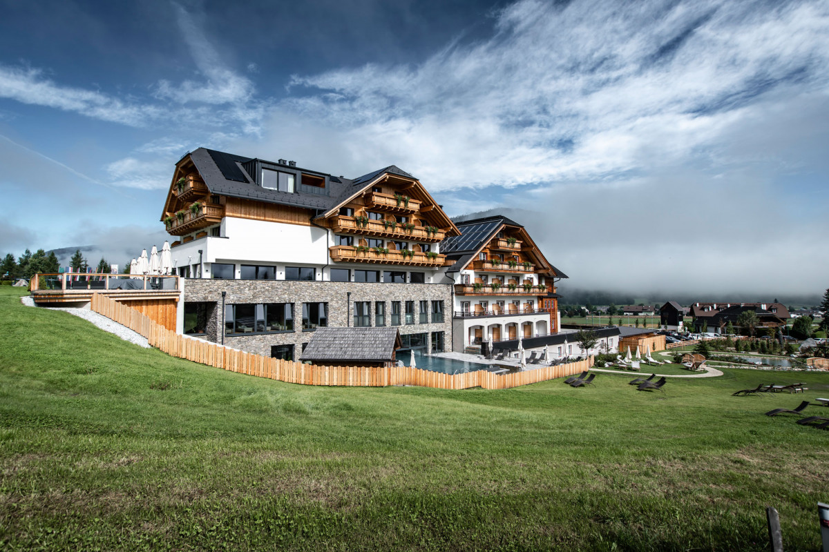 Außenansicht Das ALMGUT 4 Sterne Superioir Mountain