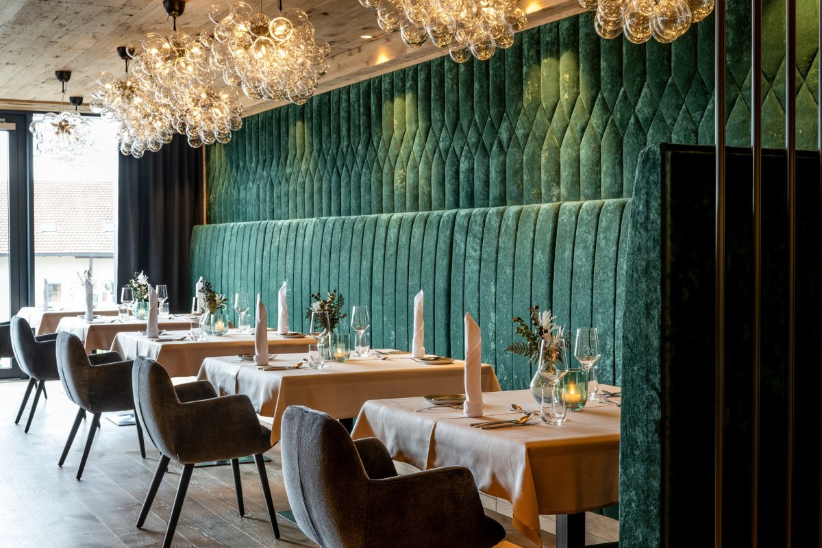 Restaurant Management (m/f/d) - Hüttenhof - Wellnesshotel und Luxus