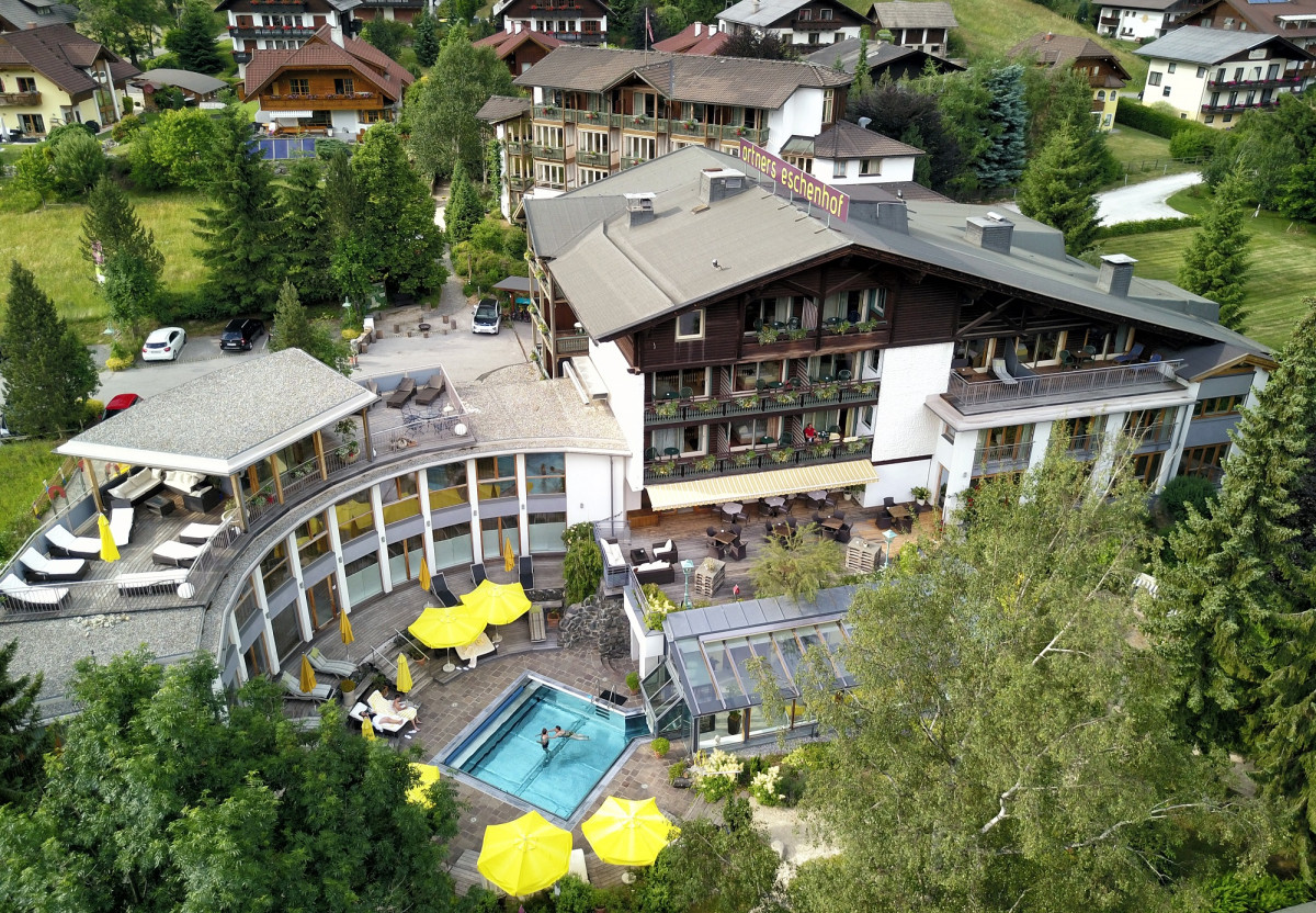 Das Hotel Eschenhof in Bad Kleinkirchheim Außenansicht Hotel Eschenhof
