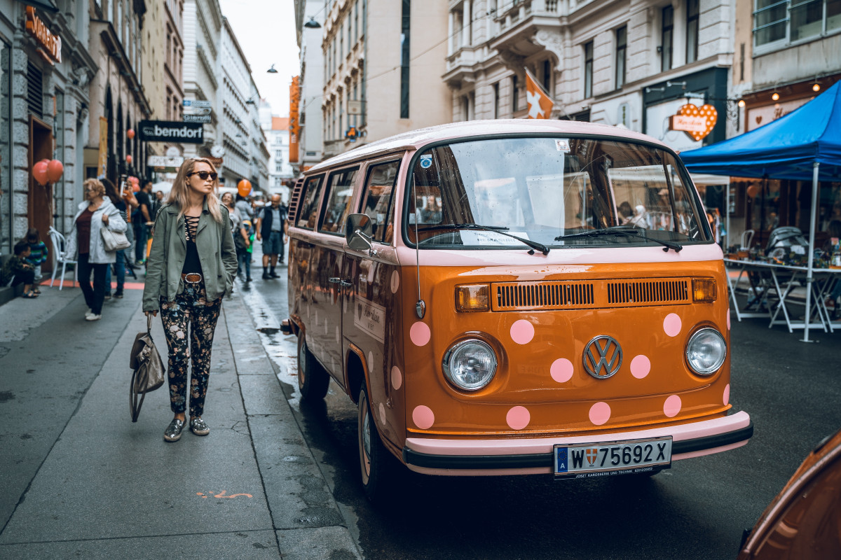 VW Bus in Wien Foto von altem VW Bus in Wien