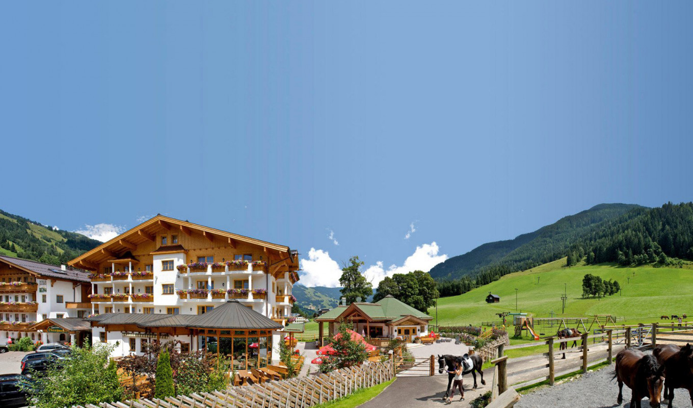 Hotel Oberschwarzach Außenansicht Hotel Oberschwarzach