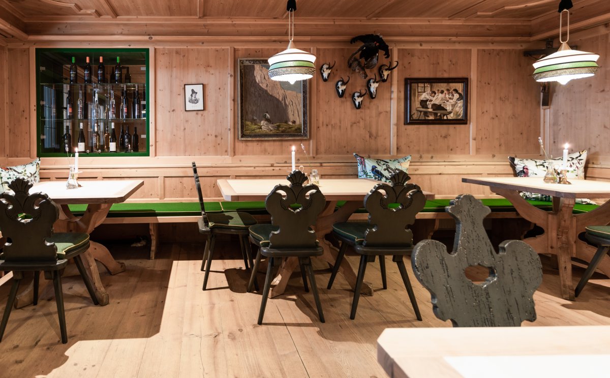 ZILLERTALERHOF Alpine Hideaway