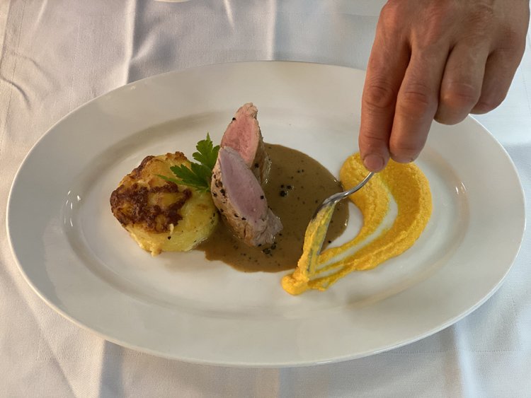 VALARA Alpine Art Hotel