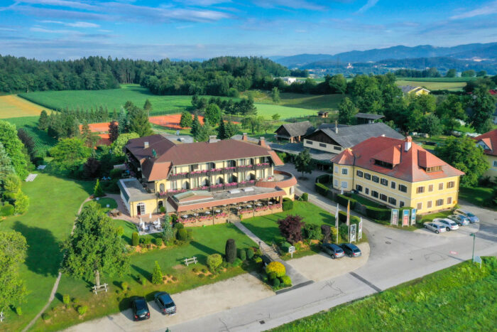 Das Hotel Marko in St. Kanzian Außenansicht Hotel Marko