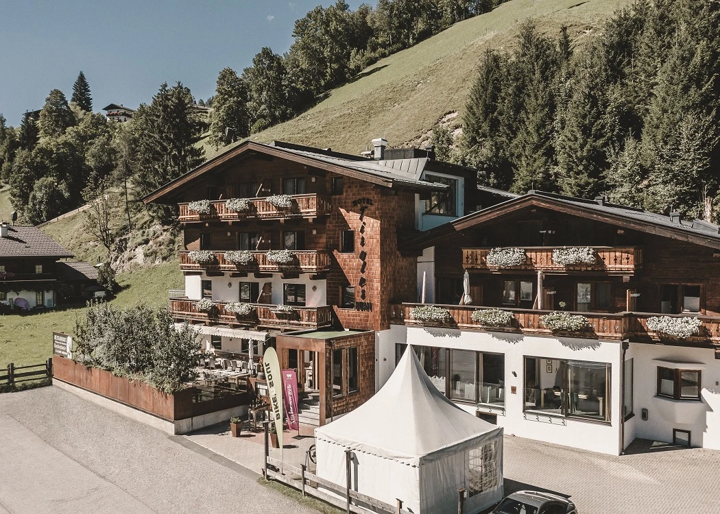 Hotel Tirolerbuam