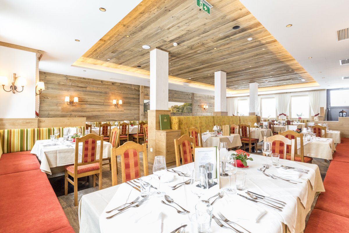 Hotel & Appartements Alpenland