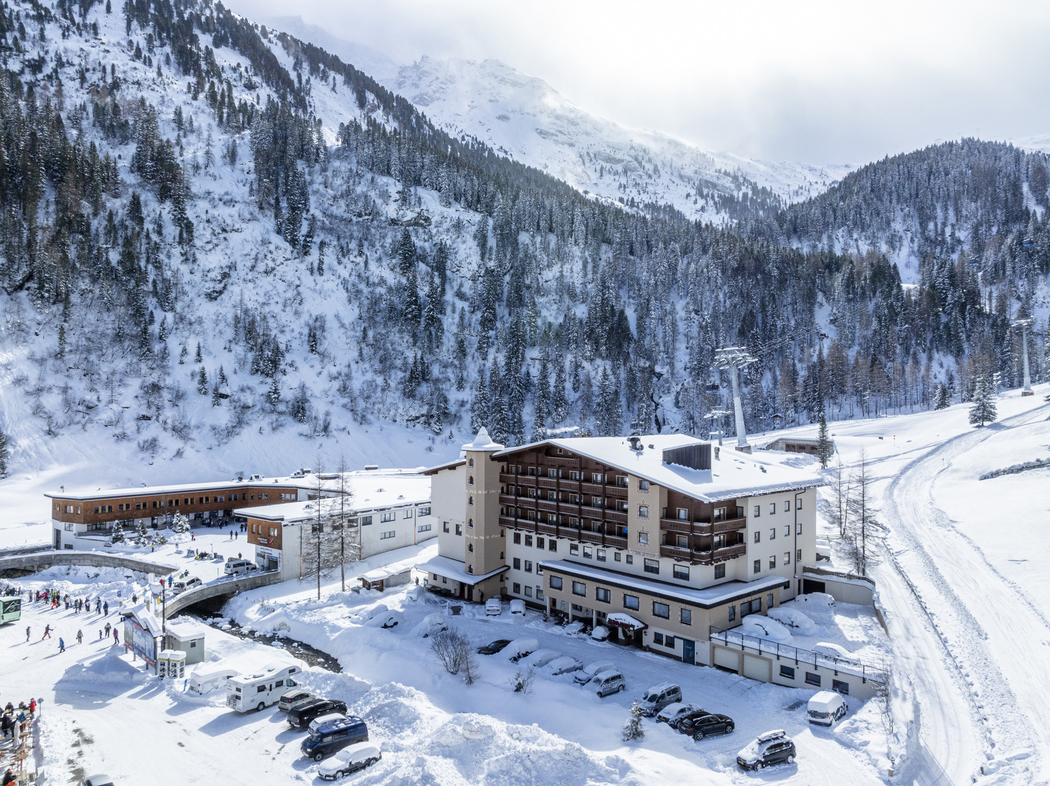 VALARA Alpine Art Hotel